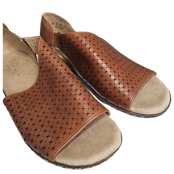 Naturalizer brown cutout leather casual sandals size 10 - Picture 5 of 11